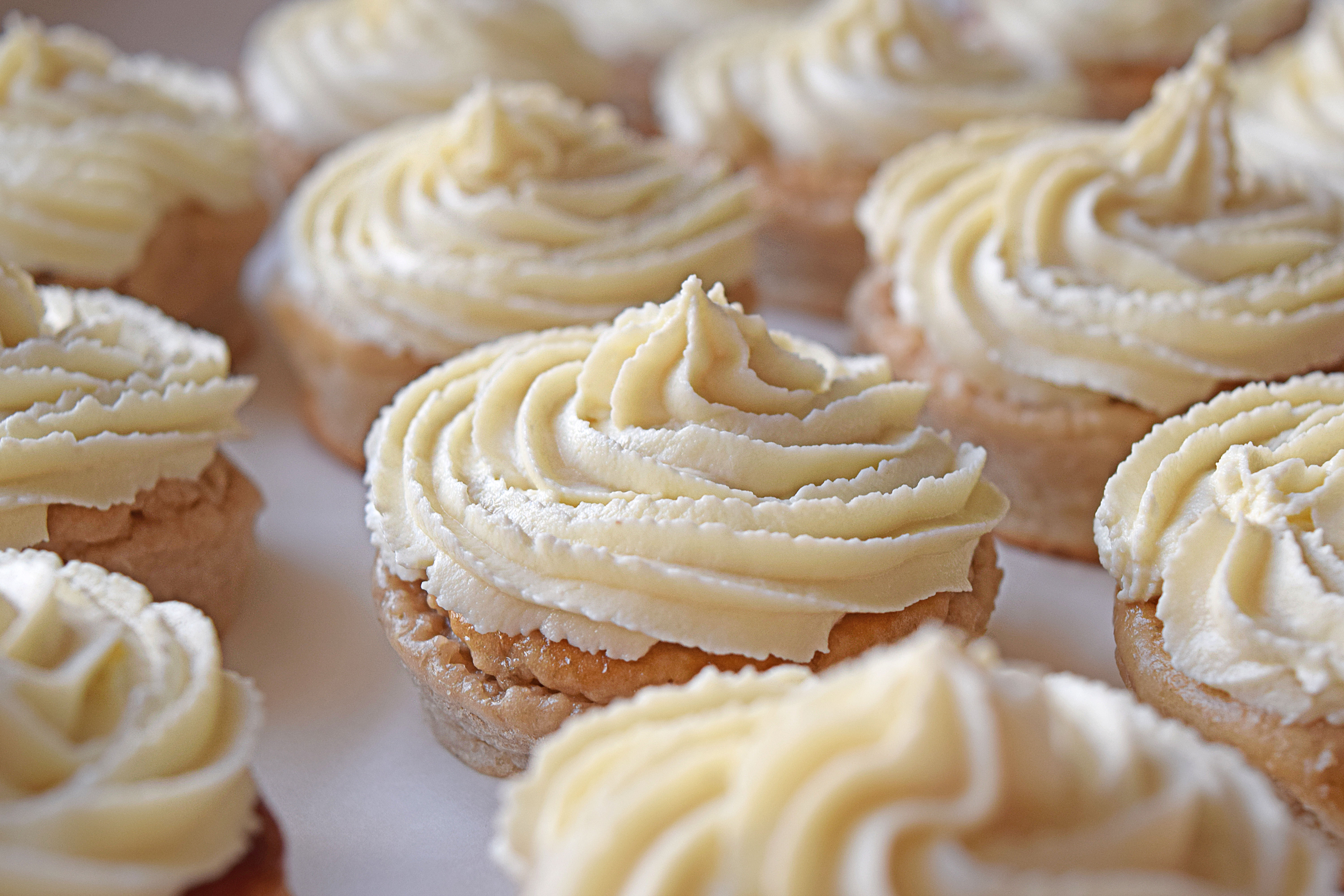 Cupcakes, Muscle Baking Workshop & opening our very own store!